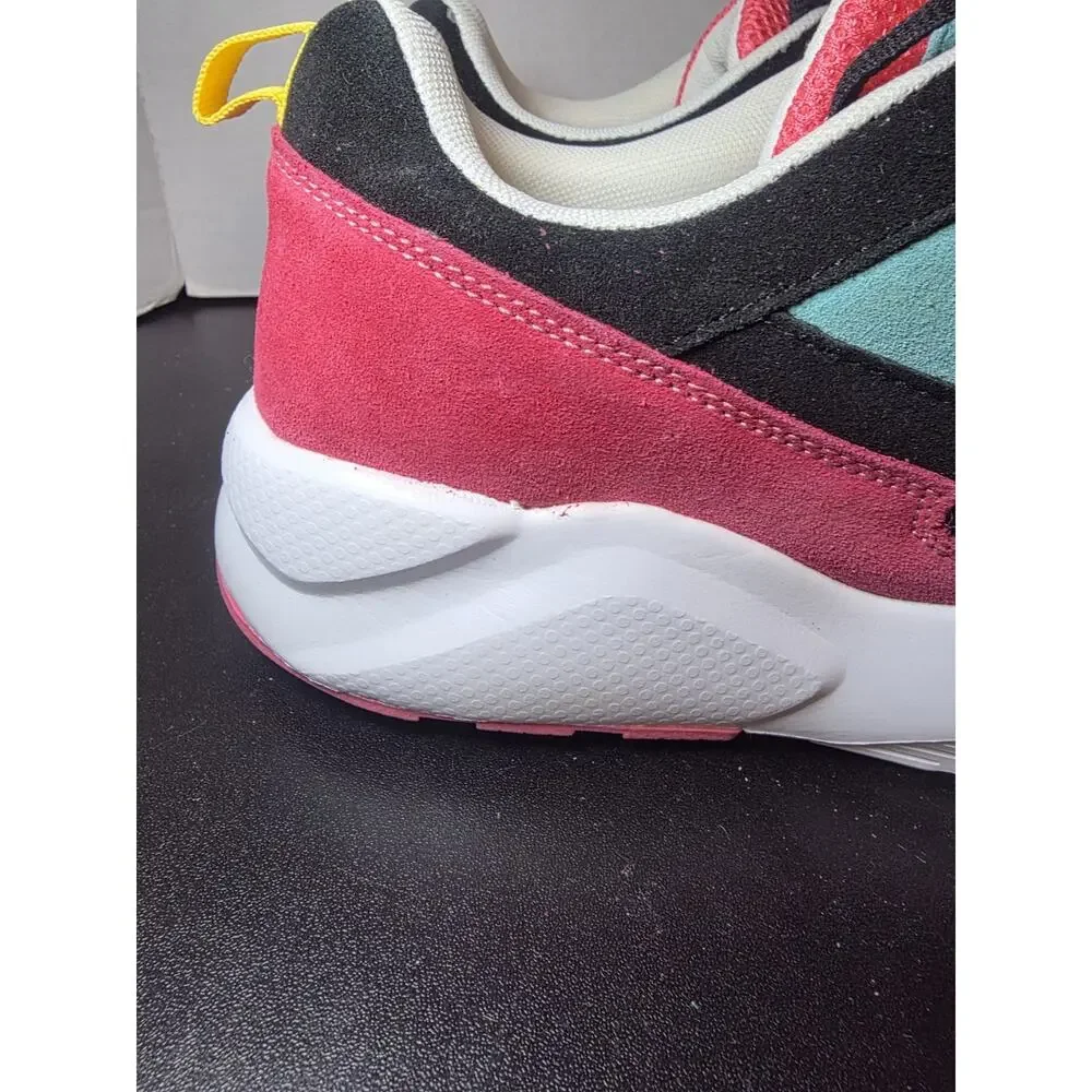 Superb Sportswear Turbo 1 lifestyle running sneakers Multicolor. Size 13